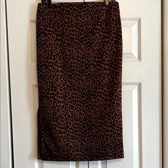 Ann Taylor, LOFT, Brown and Black Midi Pencil Skirt, size medium, EUC - Picture 4 of 8